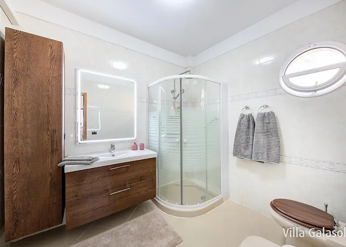 Galasol With Heated Pool