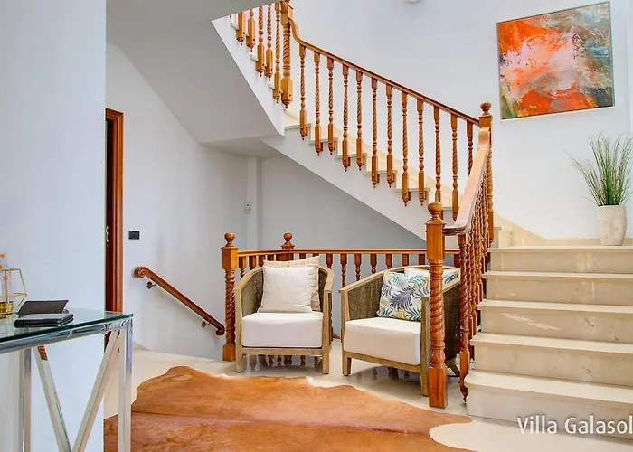 Villa Galasol With Heated Pool Radazul