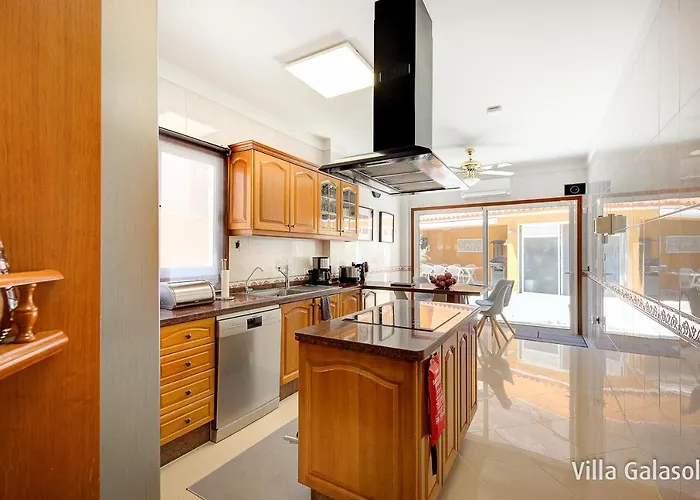 Galasol With Heated Pool *